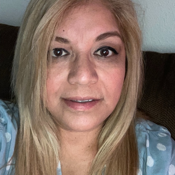 Meet your Posher, Sonia v - Picture 1 of 1